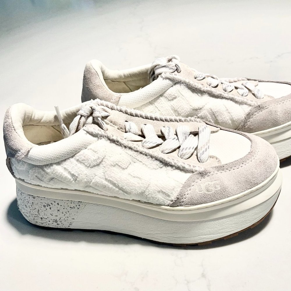 UGG Marin platform lace sneaker - Size 8